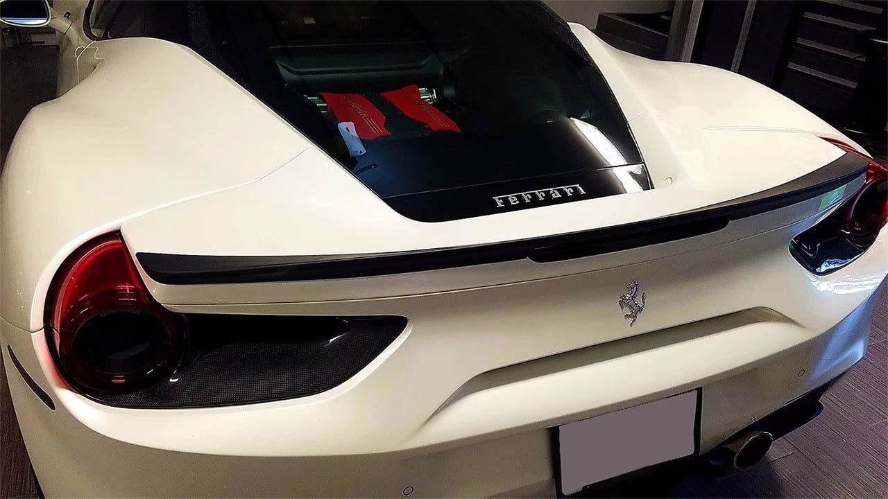 Carbon Fiber Rear Trunk Spoiler - Ferrari 488 Spider / GTB 2016-2019