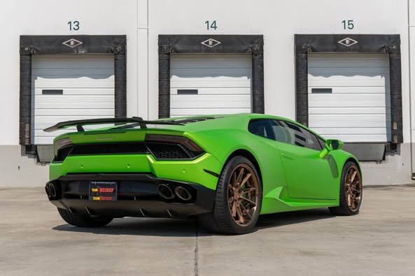 Lamborghini Huracan LP Carbon Fiber Wing