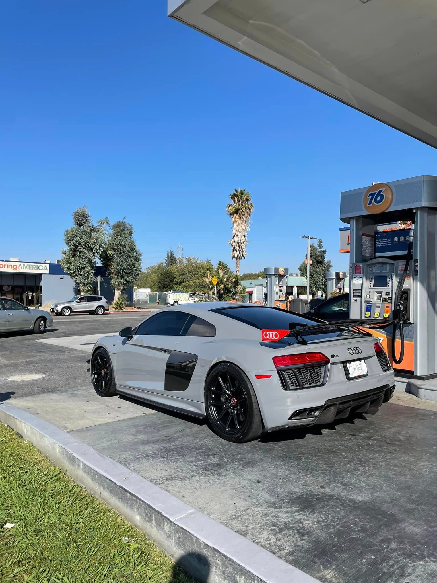 Performance Style Carbon Fiber Rear Diffuser - Audi R8 Gen 2 - Image 2