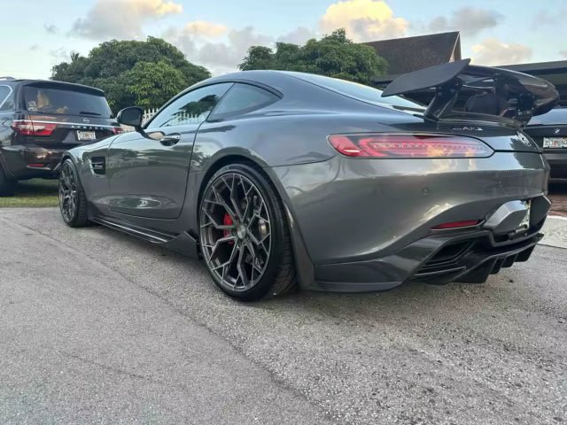 Dry prepreg Carbon Fiber Side Skirt - Mercedes Benz AMG GT GTS C190 - Image 6