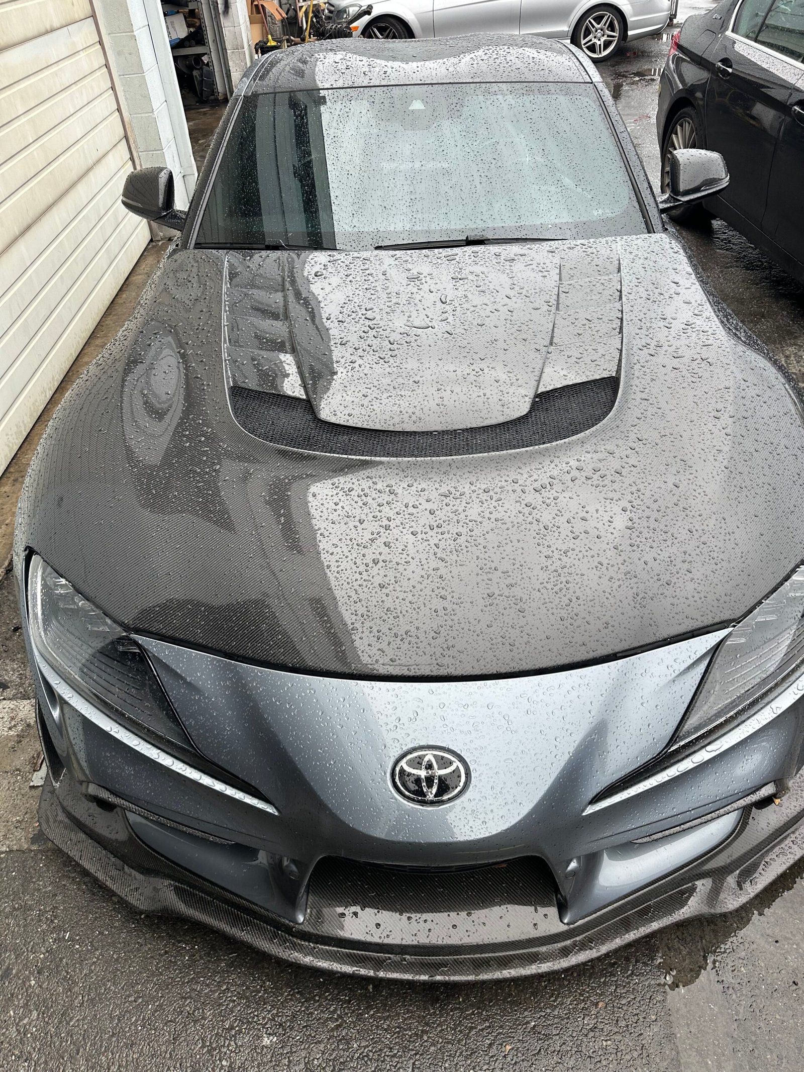 Carbon Fiber vented VRS Style Hood - Toyota Supra A90/A91