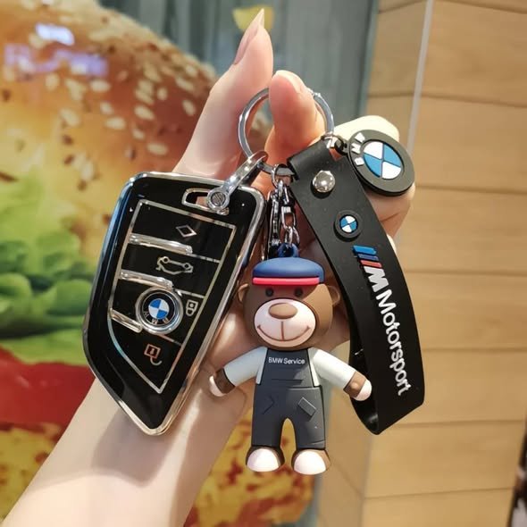 Track Buddy Bears – M Performance Key Chains