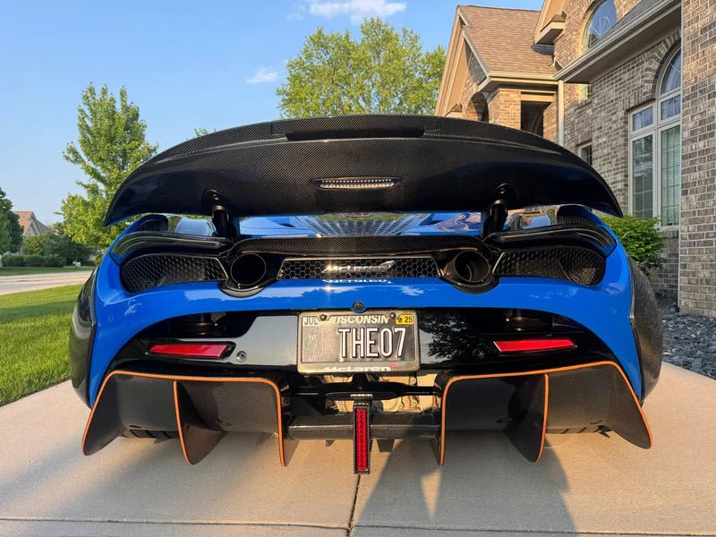 Carbon Fiber Rear Diffuser w/ LED - Mclaren 720s 2017-2022