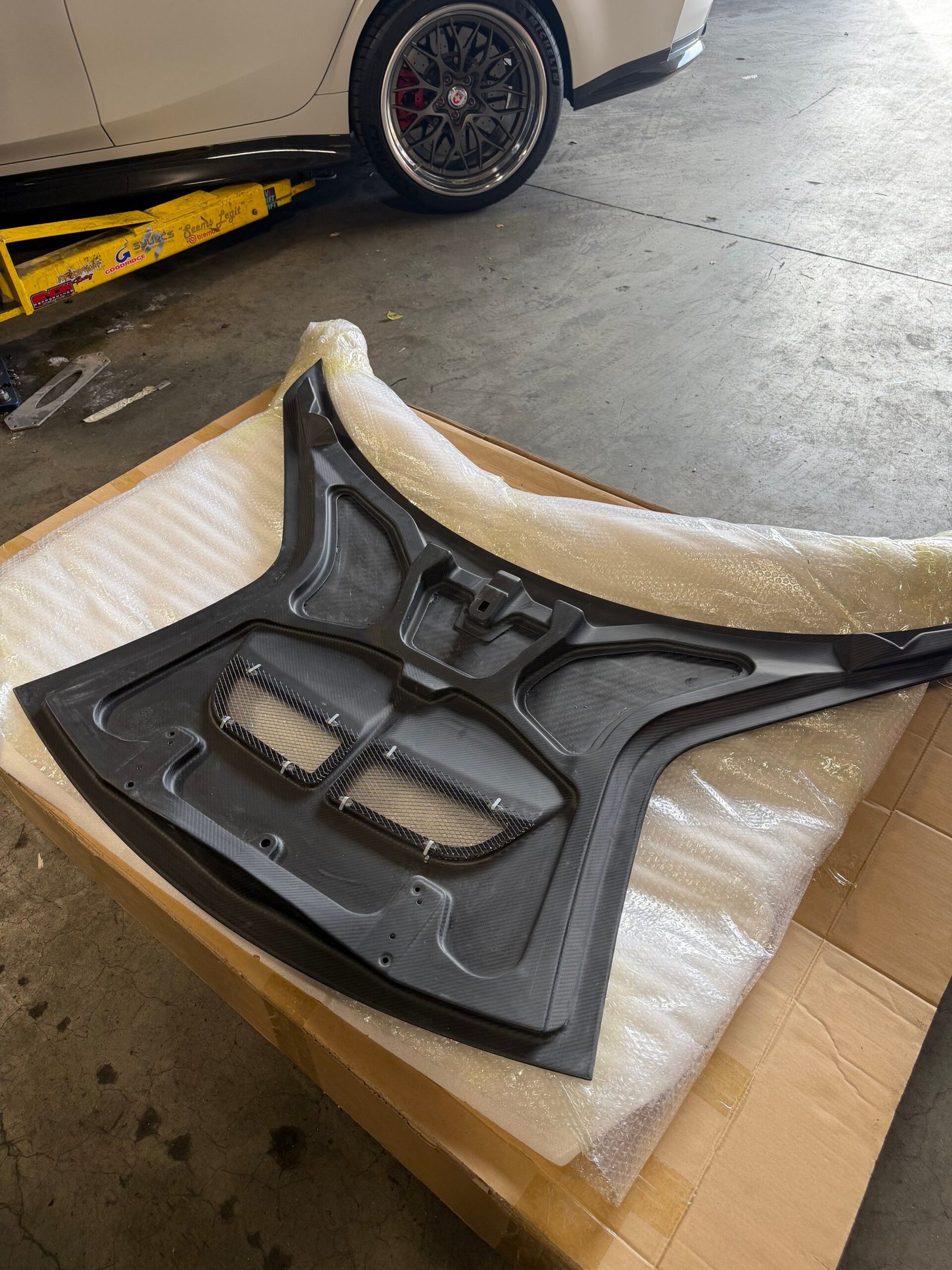 Carbon Fiber V Style Hood Bonnet - Lotus Emira