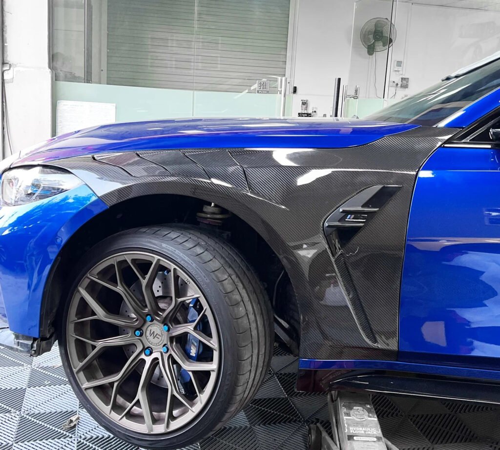 Carbon Fiber Front Vented Fenders - BMW G80 M3 & G82 / G83 M4