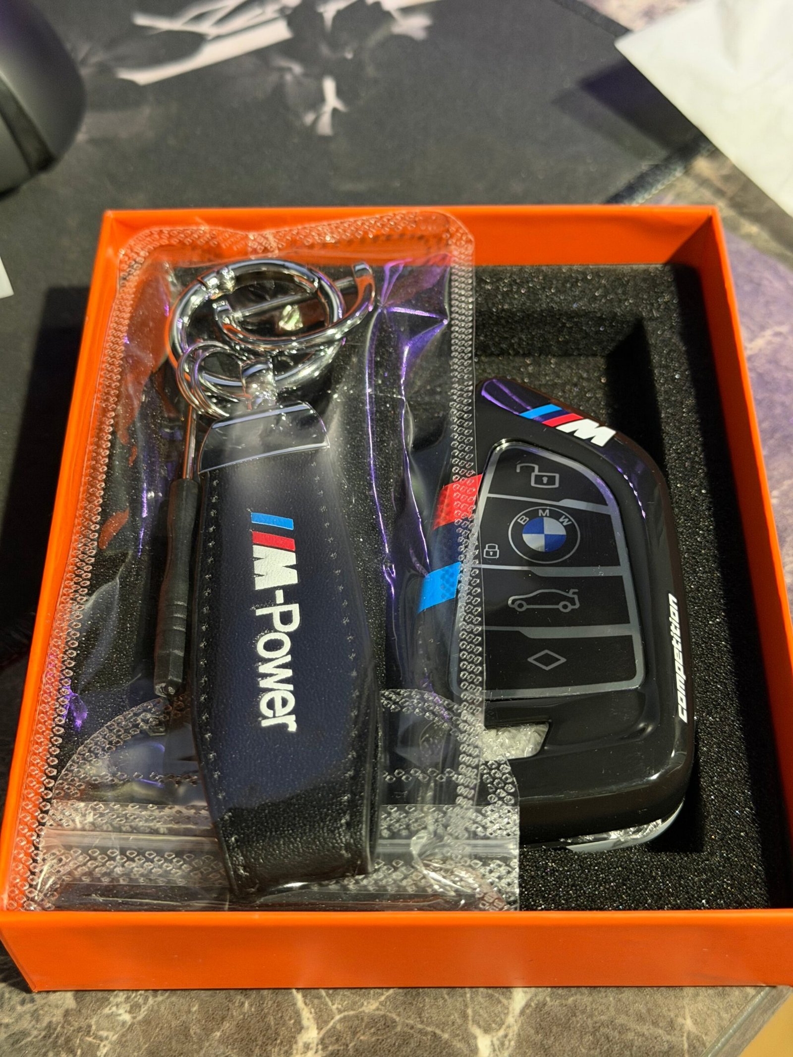 MP V2 KeyFob Protector cover - BMW G87 M2 G42 2 Series G26 G20 BMW 4 Series Gran Coupe (2022–Present) | BMW 2 Series Coupe (2022–Present) | BMW i4 (2022–Present) | BMW M2 (2023–Present)