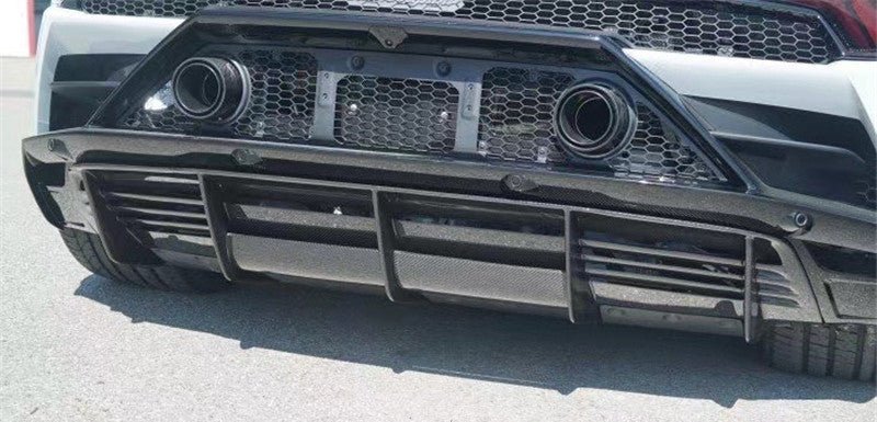 Lamborghini Huracan Evo Carbon Fiber Rear Diffuser V2