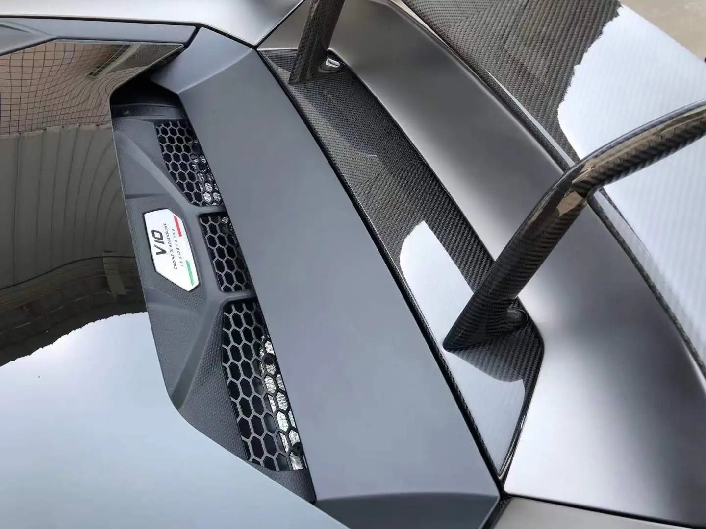 N style Carbon Fiber Rear Trunk Spoiler Wing - Lamborghini Huracan LP580/LP610/EVO