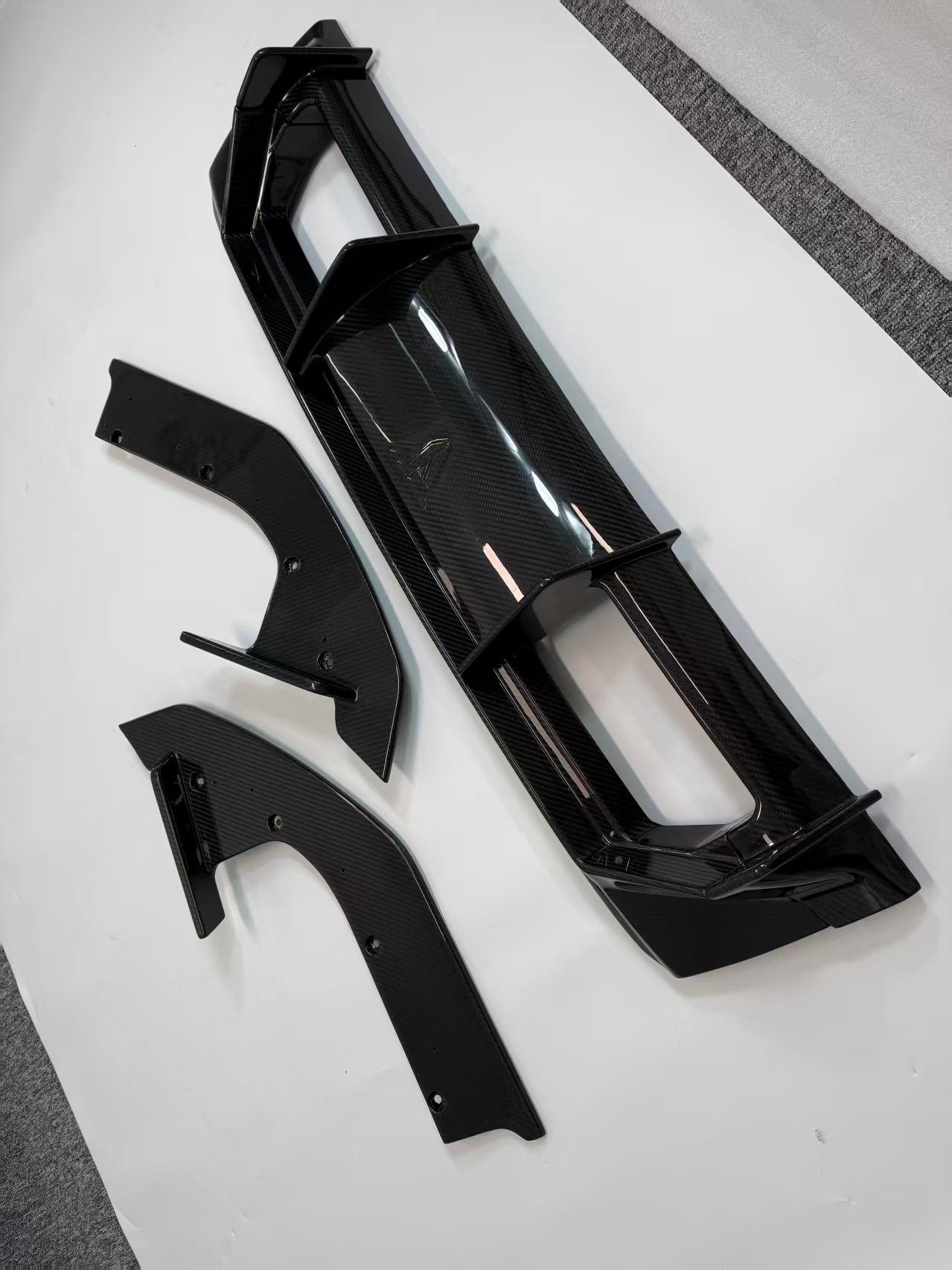 Prepreg Carbon Fiber FD Style Rear Diffuser - BMW G80 M3 G82 M4