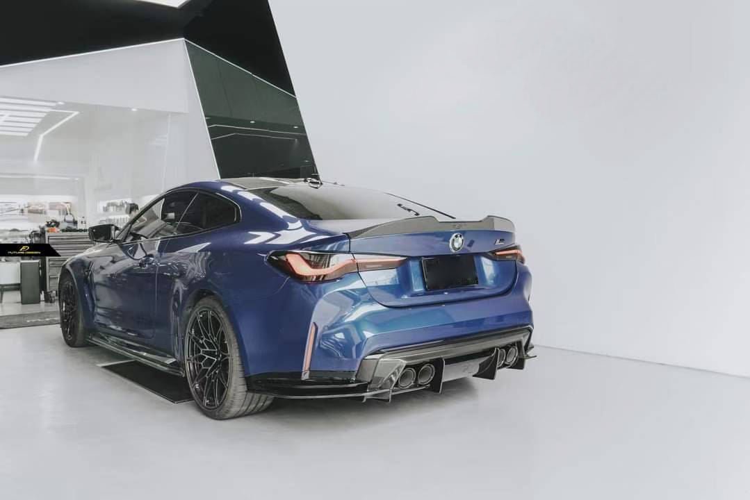 Prepreg Carbon Fiber FD Style Rear Diffuser - BMW G80 M3 G82 M4