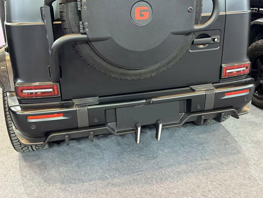 Dry Carbon Rear Diffuser with LED - Mercedes G-Class W465 G63 (2025+)