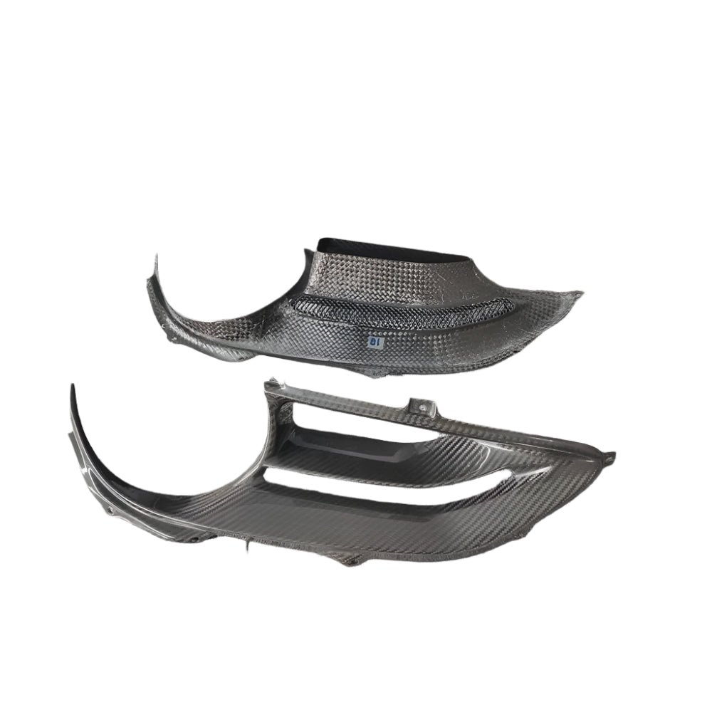 C Style Carbon Fiber Rear Fog Tail Light Surround Cover - 488 GTB Spider