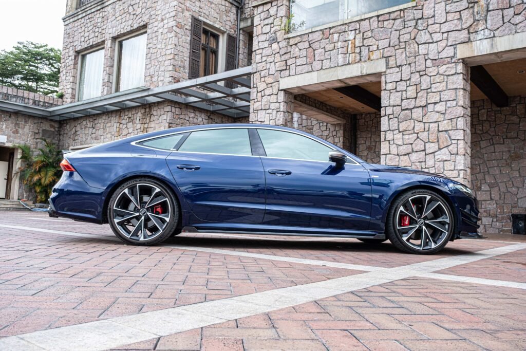 Prepreg Carbon Fiber Side Skirts Extensions - AUDI A7 S7 C8