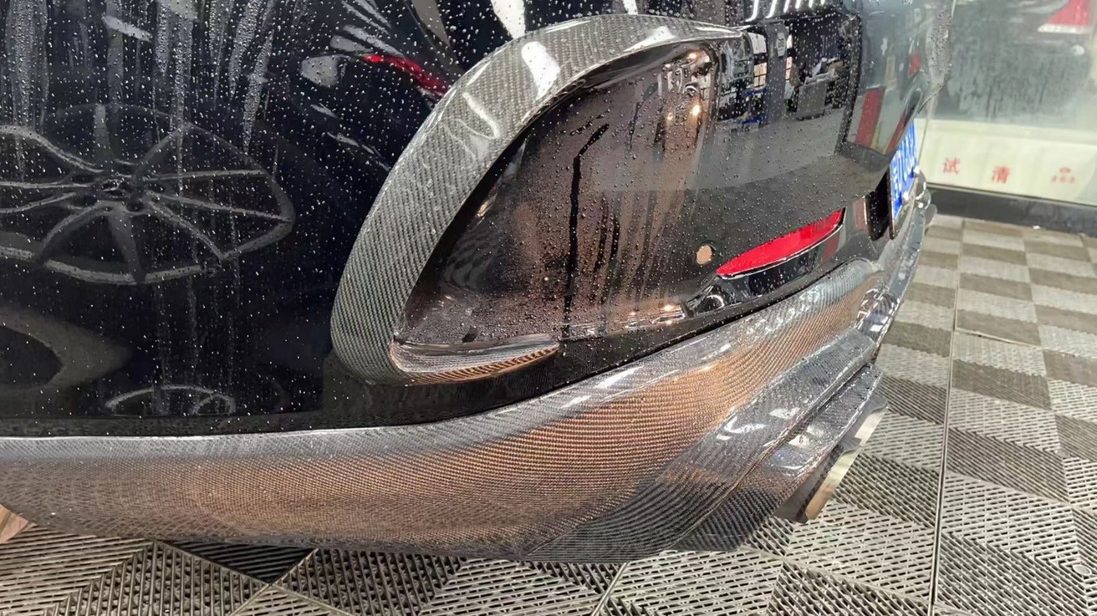 Carbon Fiber TC Style Aerodynamic BodyKit - Mercedes GT63