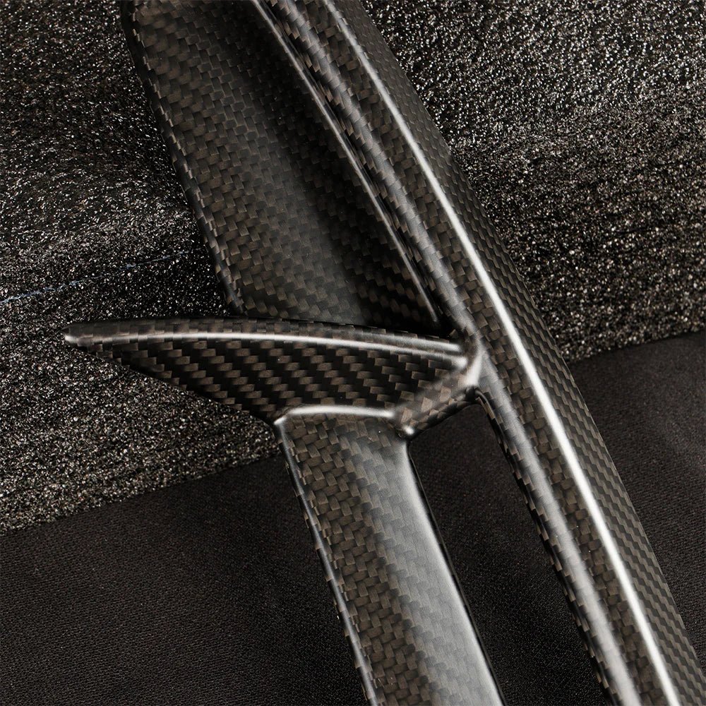 Carbon Fiber Rear Bumper Trim - Honda 11th Civic Type R FL5