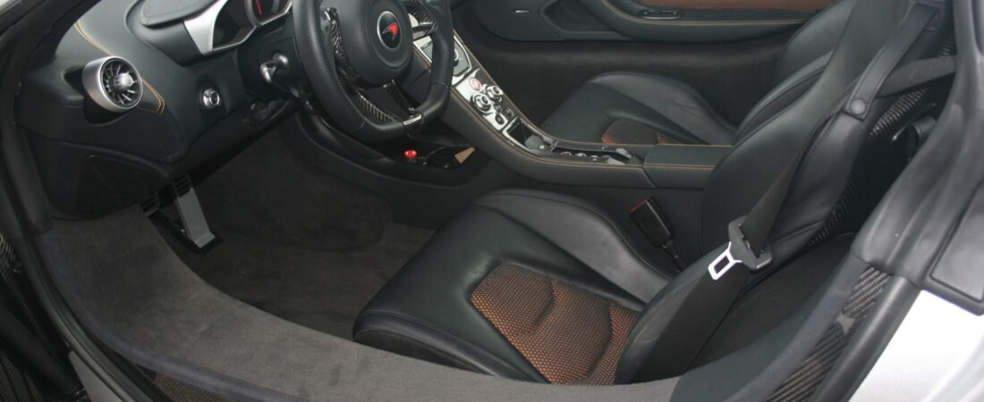 Carbon Fiber Steering Wheel: Fitment, Safety & Buying Guide