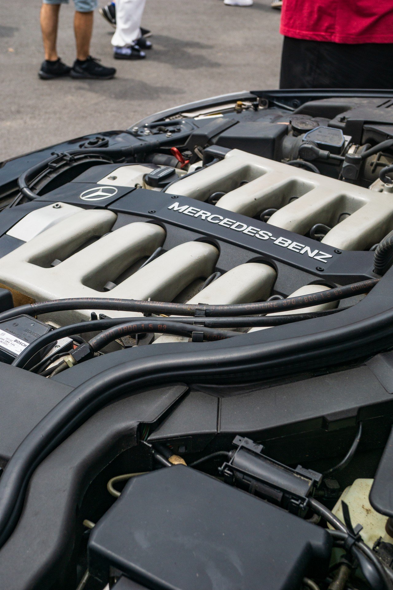 Reference photograph of Mercedes-Benz 600 SEC V12 - engine bay