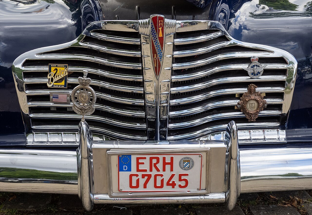 Real close-up photograph of a 1941 Buick radiator grille