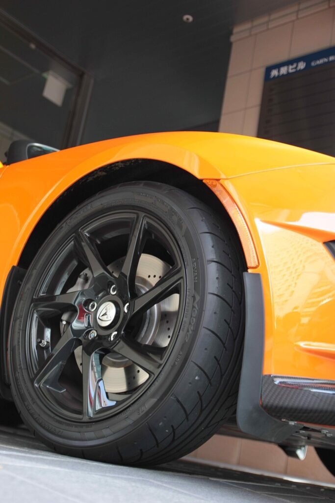 Real photograph of a Tesla Roadster Sport alloy wheel and tire